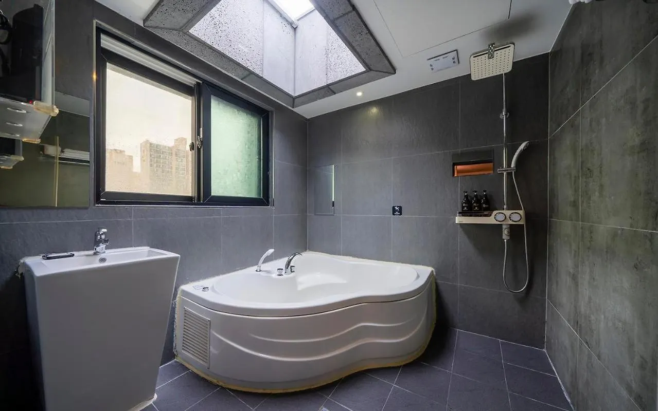 Bupyeong Rg Hotel Incheon